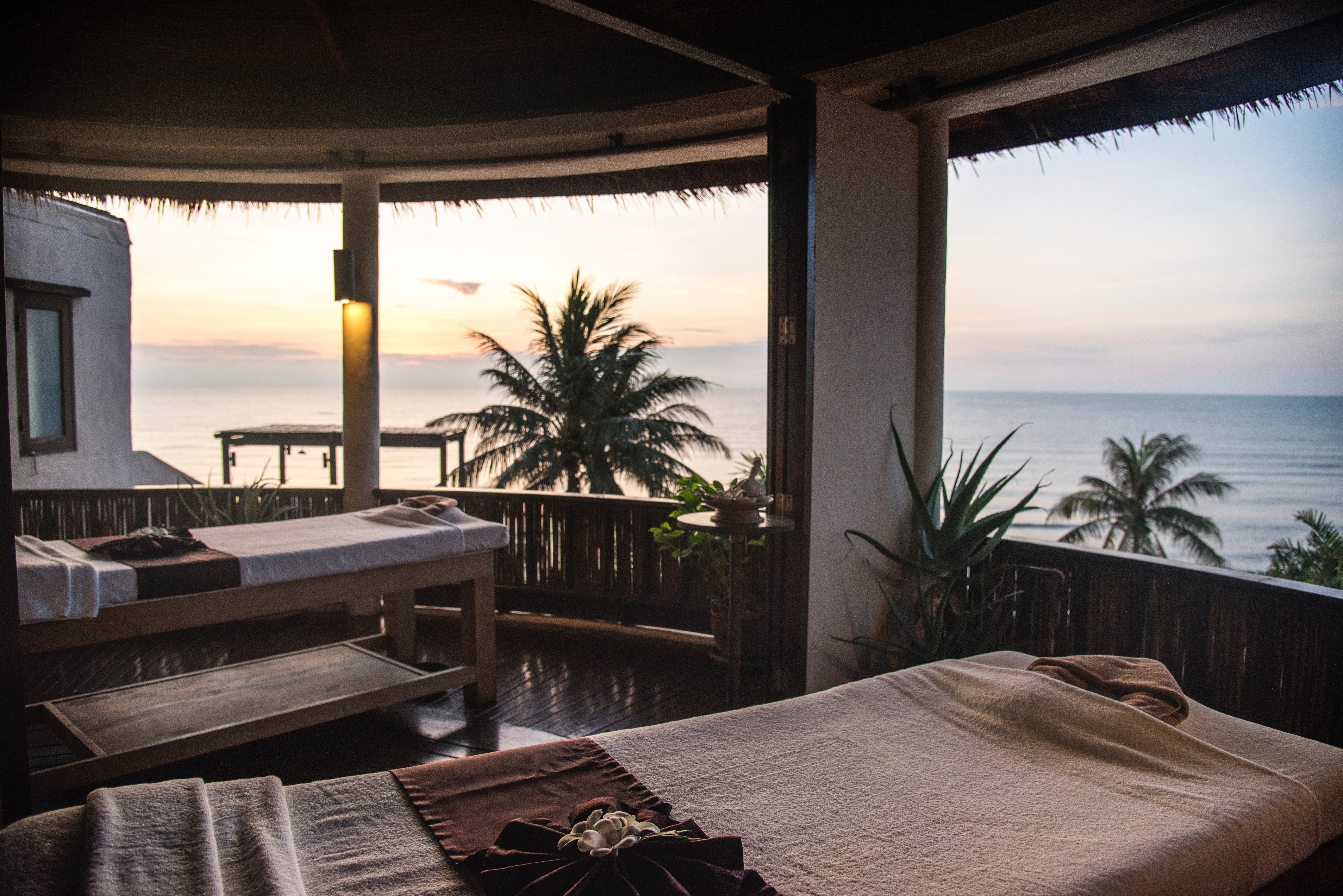 accommodation-beach-bed-1531672 accommodation-beach-bed-1531672